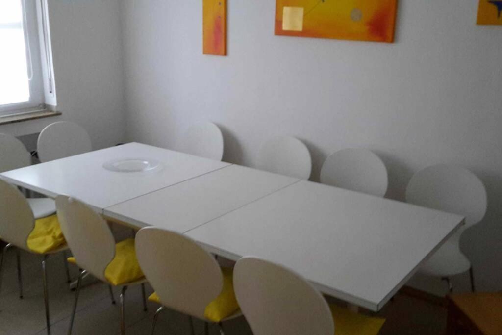 Grosse Wohnung 20 Km Von Koeln Bis Zu 17 Personen Rösrath Dış mekan fotoğraf